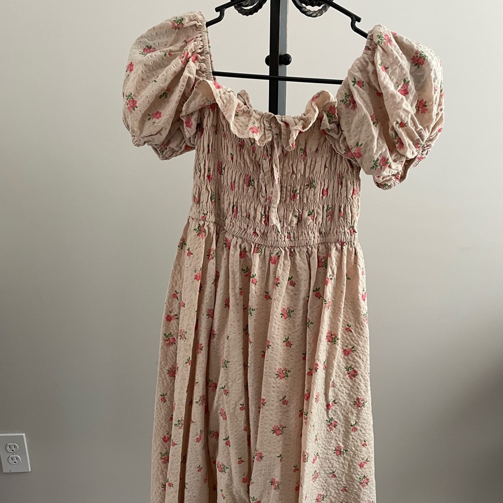 Ladies dress